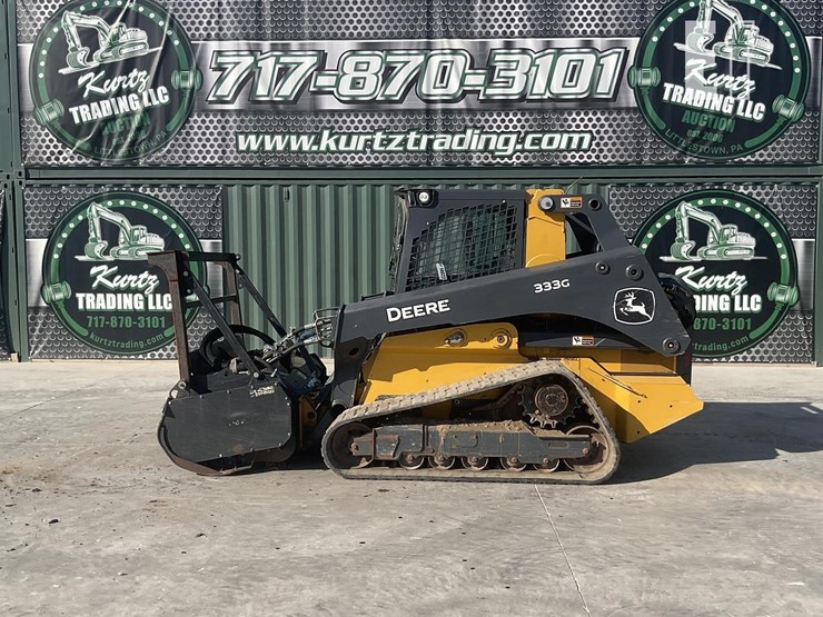 2021-deere-333g-image-1