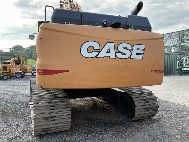 2023-case-cx300e-image-3