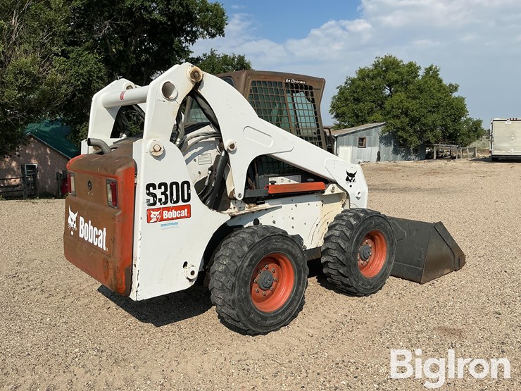 2007-bobcat-s300-image-5