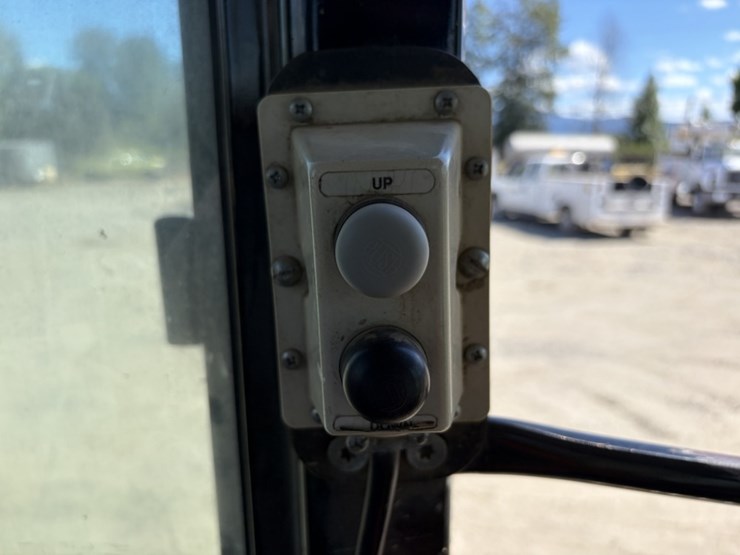 2003-caterpillar-315c-image-44