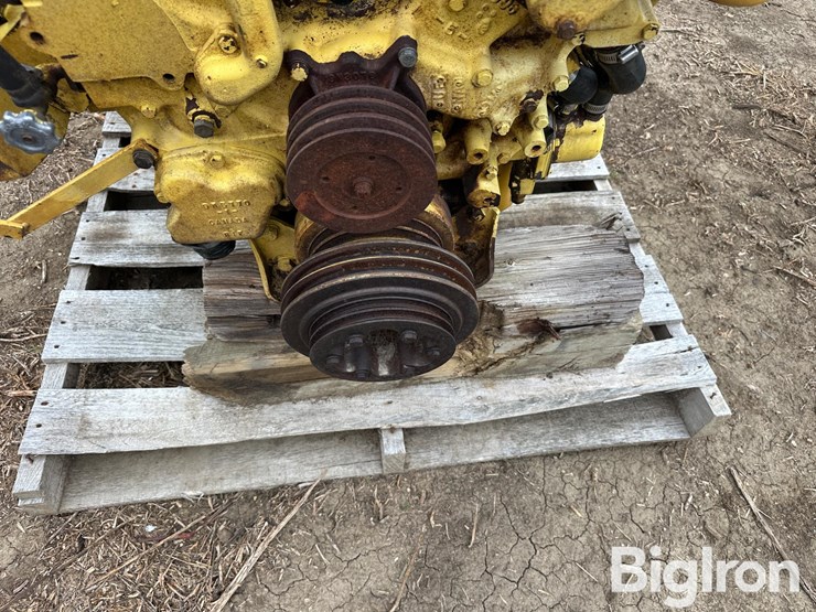 caterpillar-3208-image-9