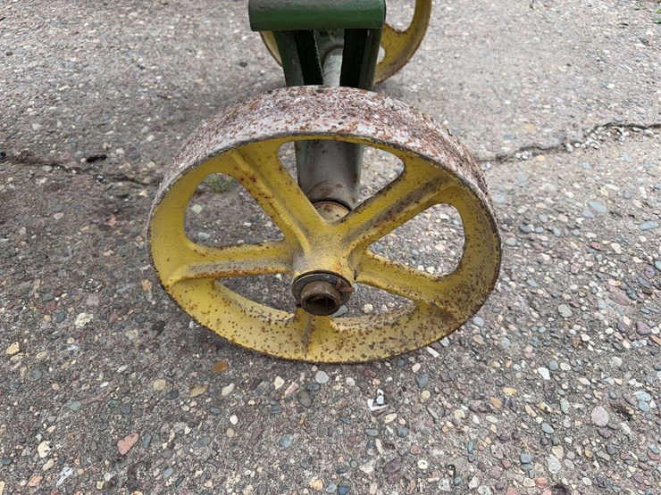 john-deere-6-image-31