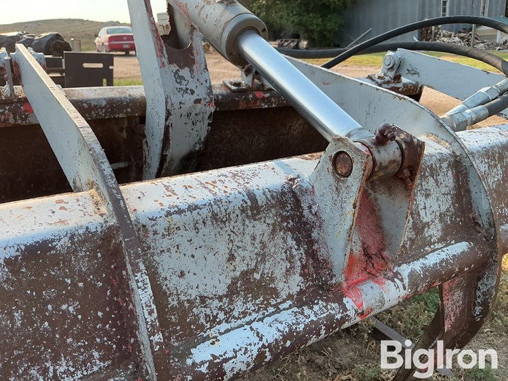 60”-tine-grapple-bucket-image-15