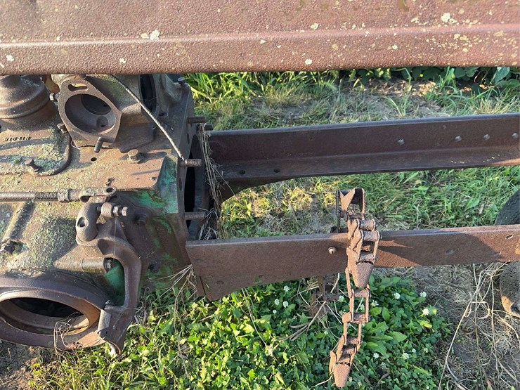 john-deere-b-image-14