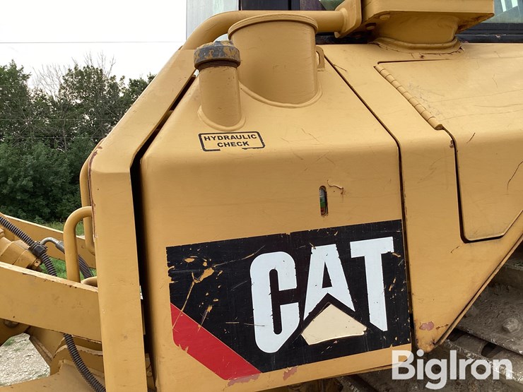2017-caterpillar-d6n-xl-image-11