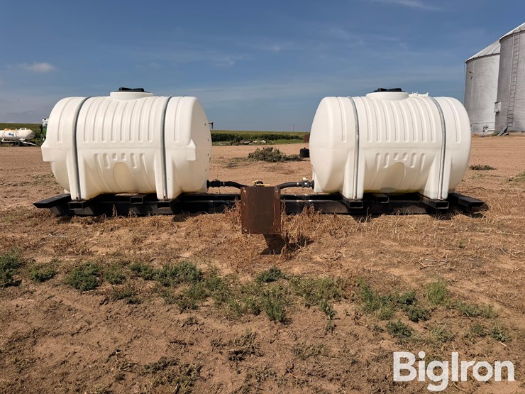 1000-gal-saddle-tanks-w/case-ih-mounting-brackets-image-6