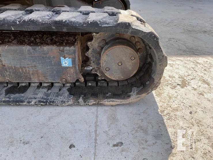 2014-deere-50g-image-9