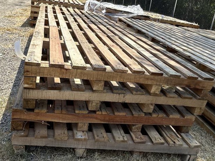 #100-•-(4)-wooden-pallets-52"-x-148-1/2"-x-6-1/2"-image-2