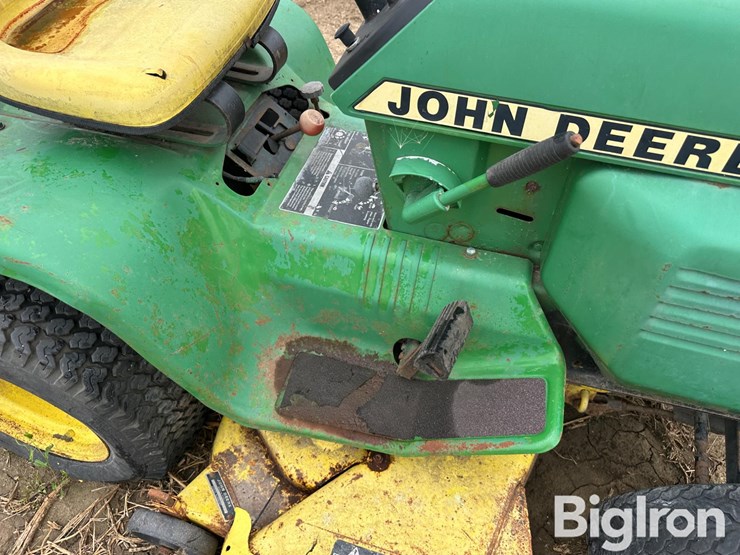 john-deere-214-image-16