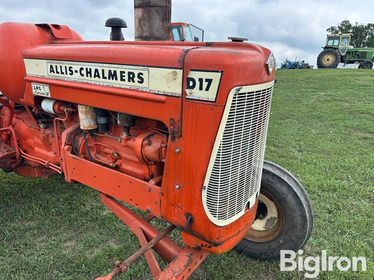 1964-allis-chalmers-d17-image-18