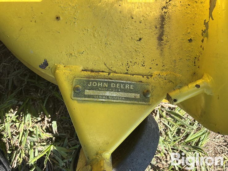 john-deere-317-image-9