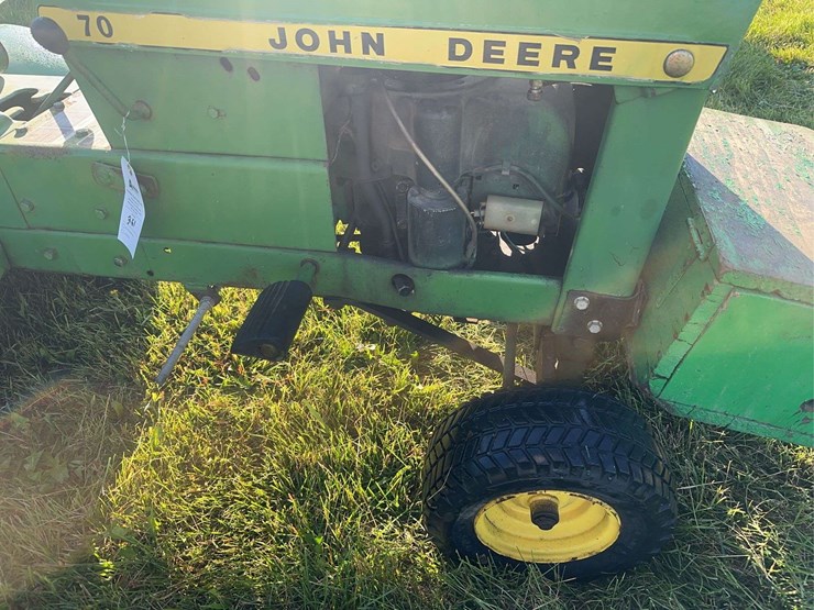 john-deere-70-image-9