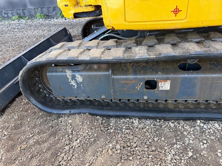 2023-komatsu-pc45mr-5-image-15