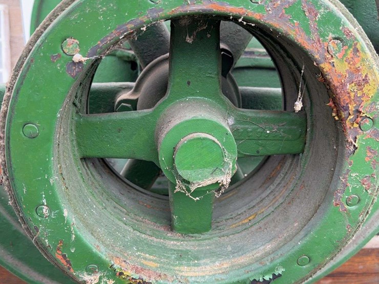 john-deere-6-image-23