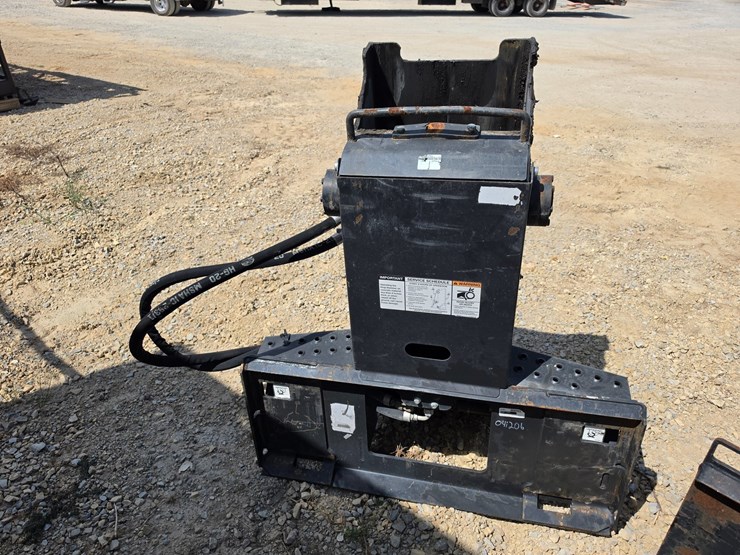 #26513-•-bobcat-hydraulic-drop-hammer-skid-steer-attachment-image-4