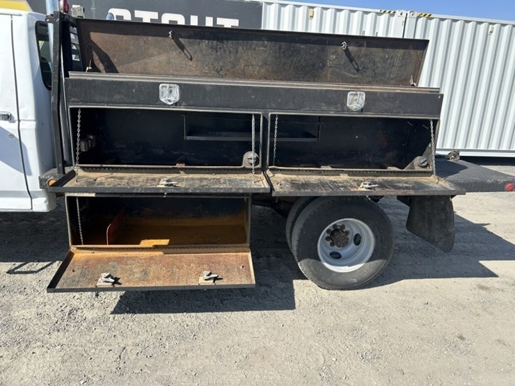 1993-ford-f350-image-31