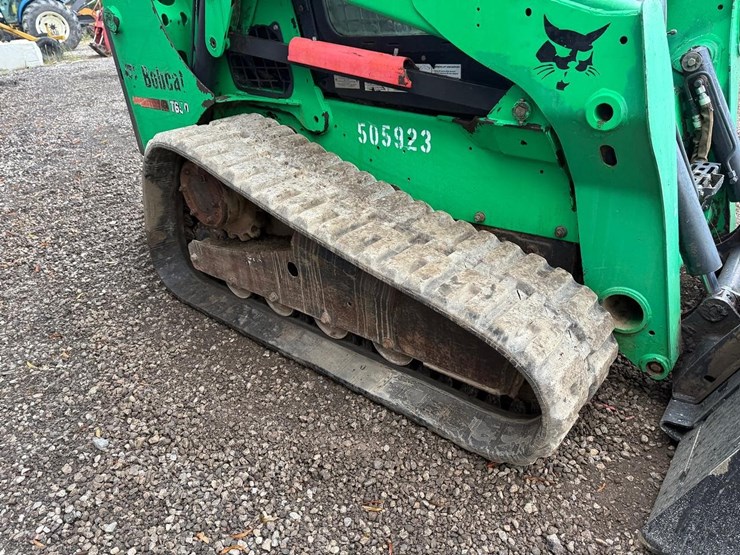 2013-bobcat-t650-image-12