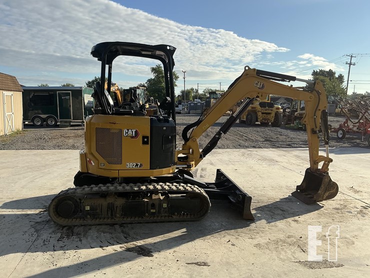 2022-caterpillar-302.7cr-image-5