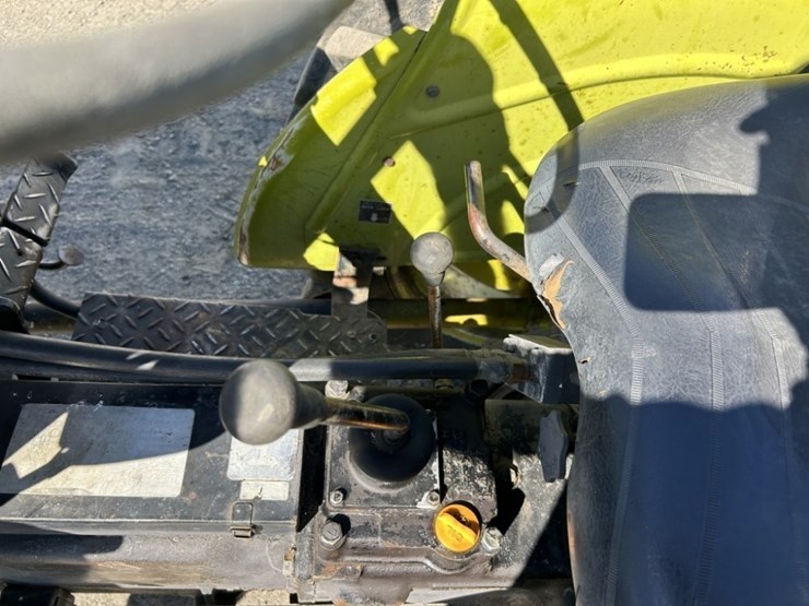 yanmar-ym240-image-17