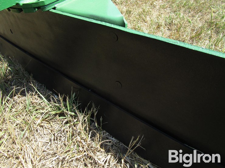 john-deere-8-image-11