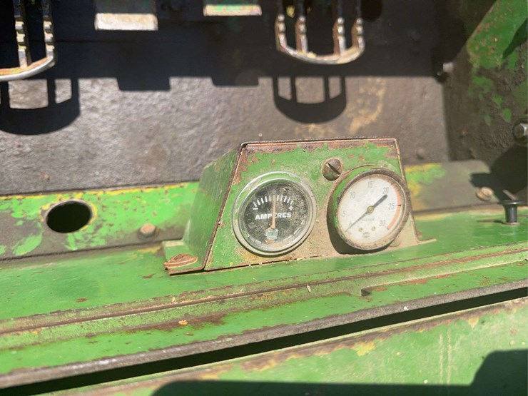 john-deere-170-image-36