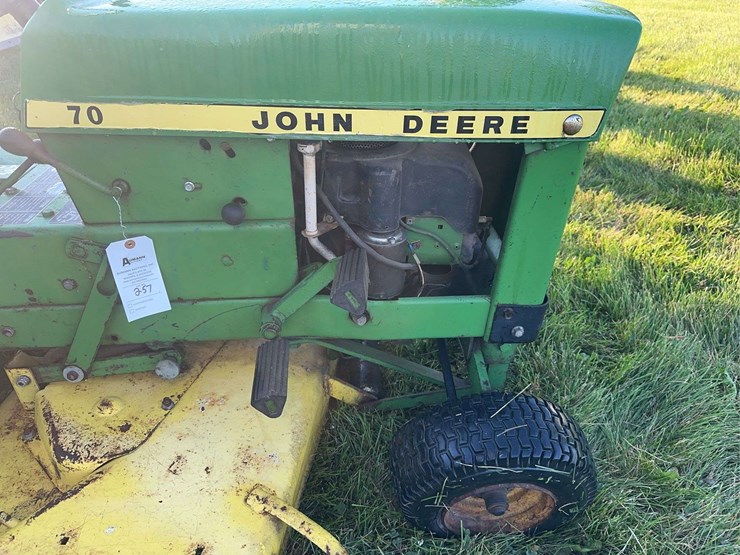 john-deere-70-image-5