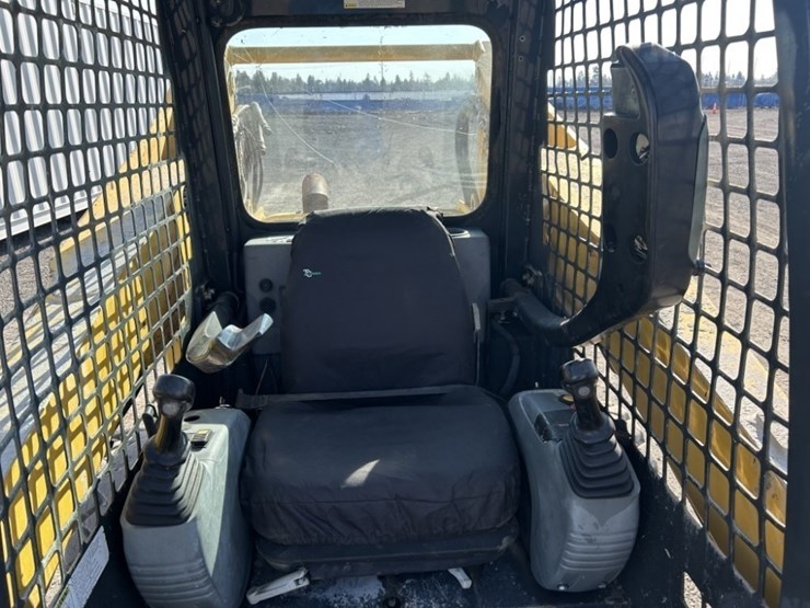 komatsu-sk820-5n-image-15
