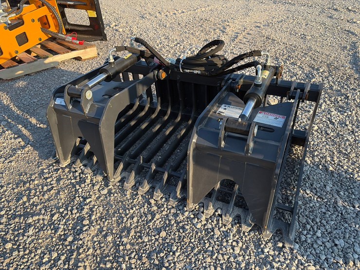 #41-•-44”-rock-grapple-image-1
