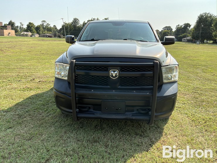 2015-dodge-1500-image-2