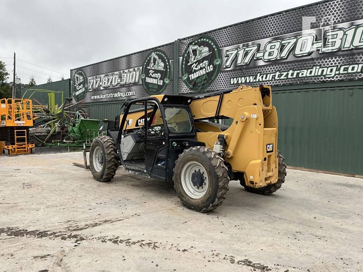 2017-caterpillar-tl642d-image-2