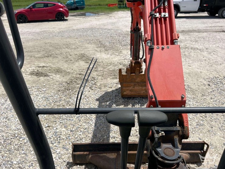 kubota-kx71-3-image-14