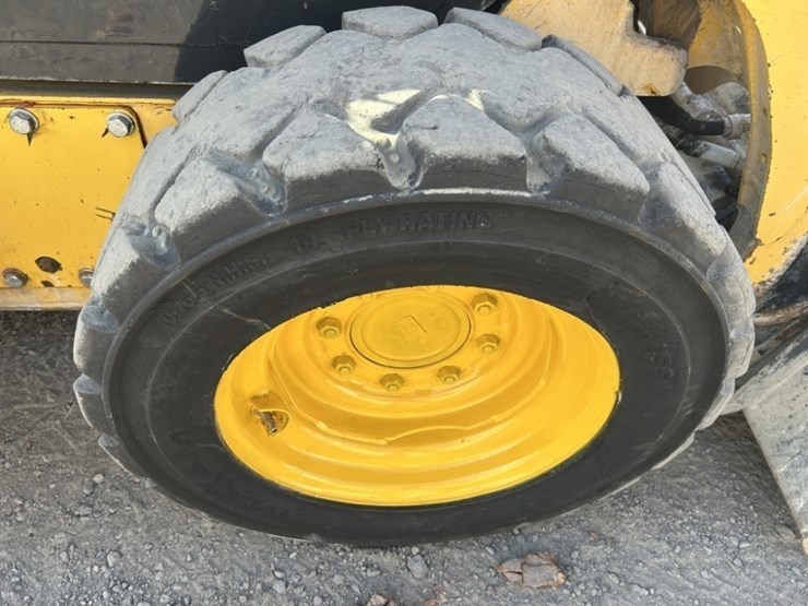 komatsu-sk820-5n-image-11