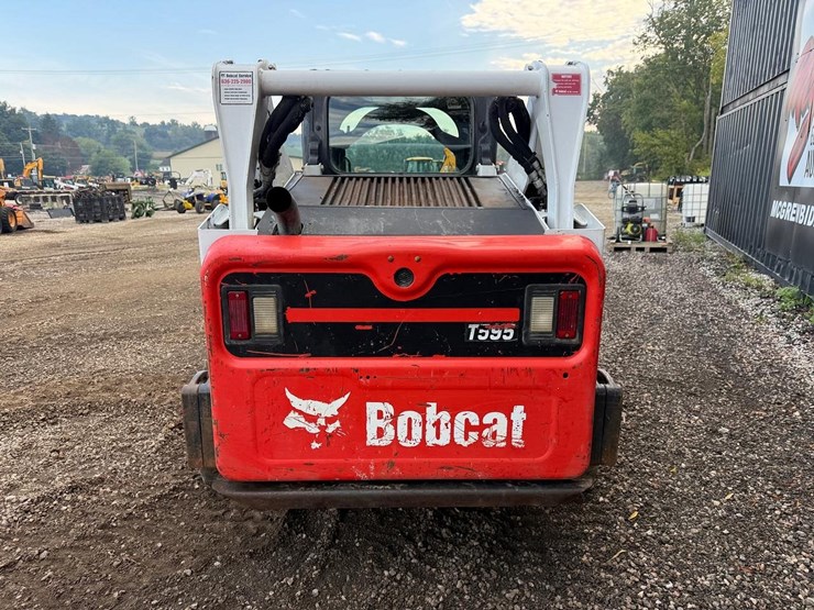 2020-bobcat-t595-image-3