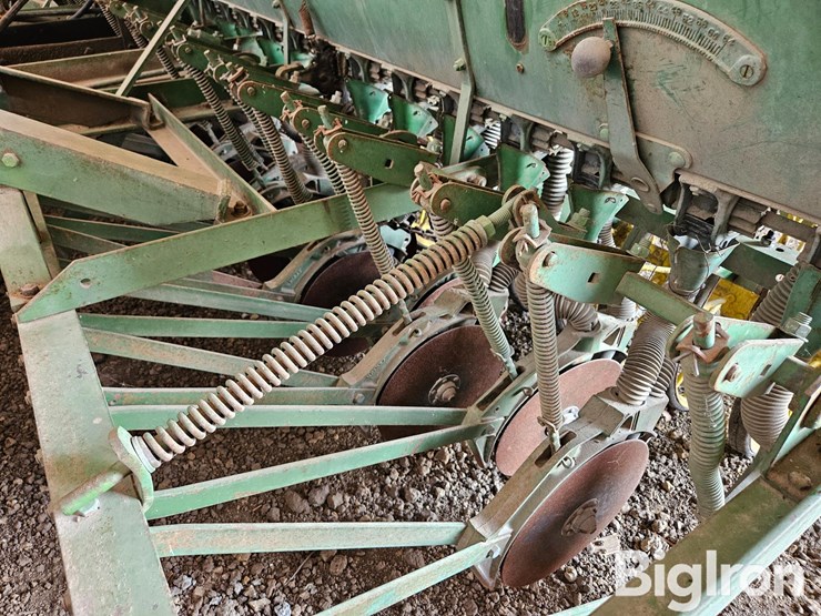 john-deere-model-a-image-13
