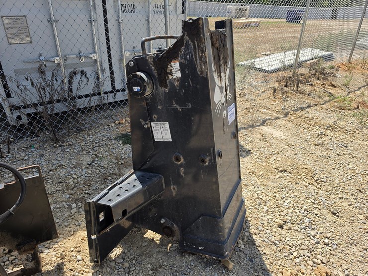 #26513-•-bobcat-hydraulic-drop-hammer-skid-steer-attachment-image-6