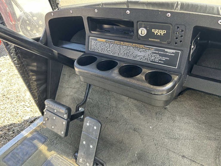 #103-•-ez-go-2-seater-electric-golf-cart---model-a203-image-9
