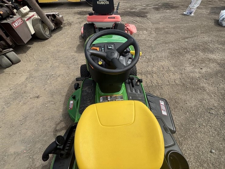 2026-john-deere-s120-image-13