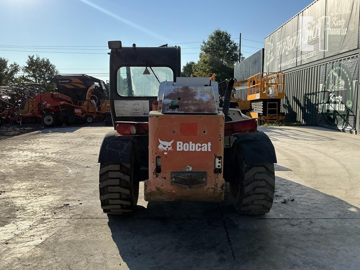 2009-bobcat-v417-image-3