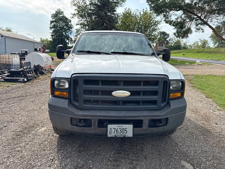 2006-ford-f350-image-8