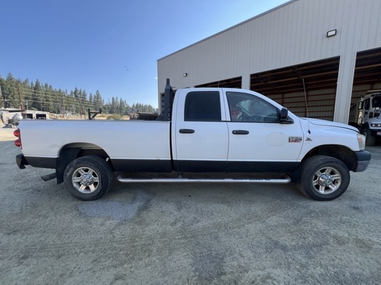 2008-dodge-ram-2500-image-1