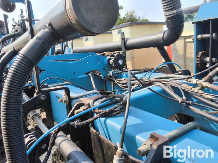 kinze-2600-image-14