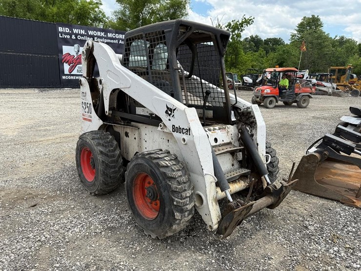 2005-bobcat-s250-image-2