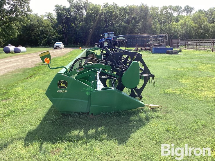 2012-john-deere-630f-image-4