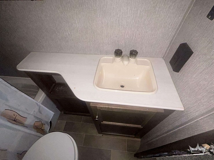 dutchman-coleman-lanter-t/a-travel-trailer-image-33