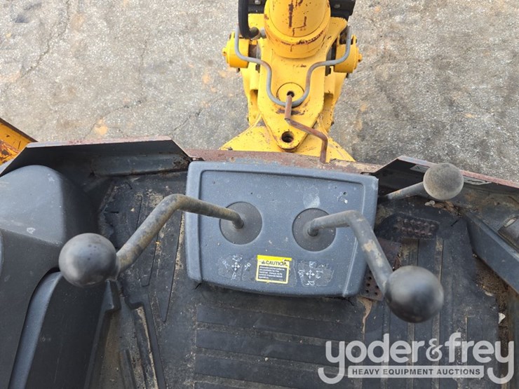 deere-310g-image-39
