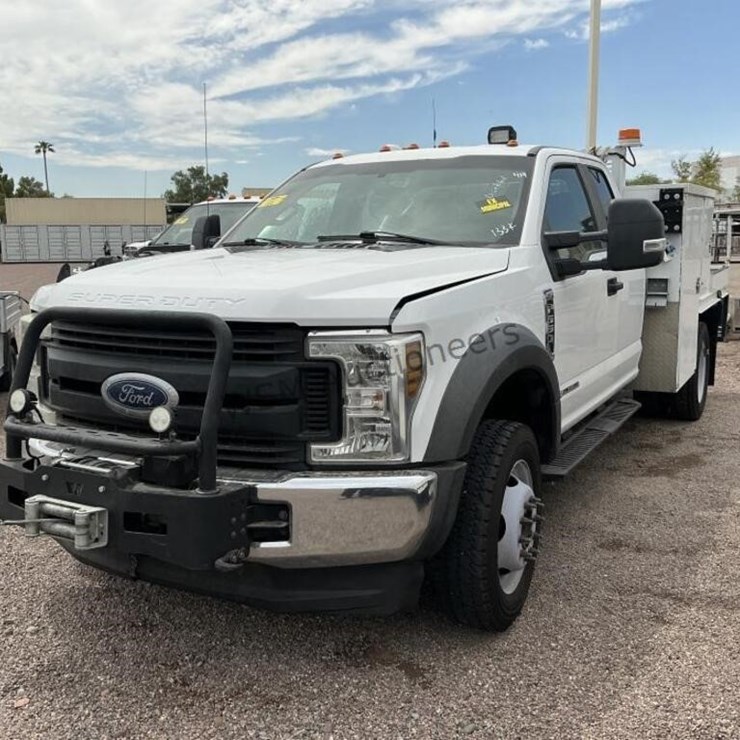 2019 FORD F550