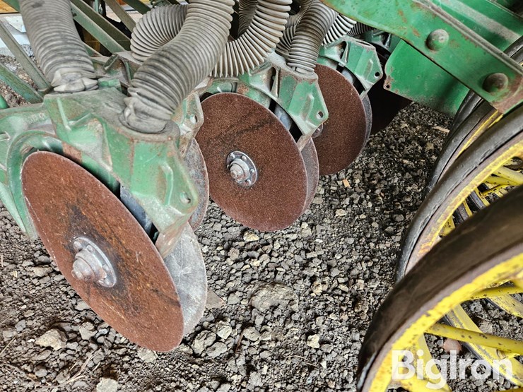 john-deere-model-a-image-16