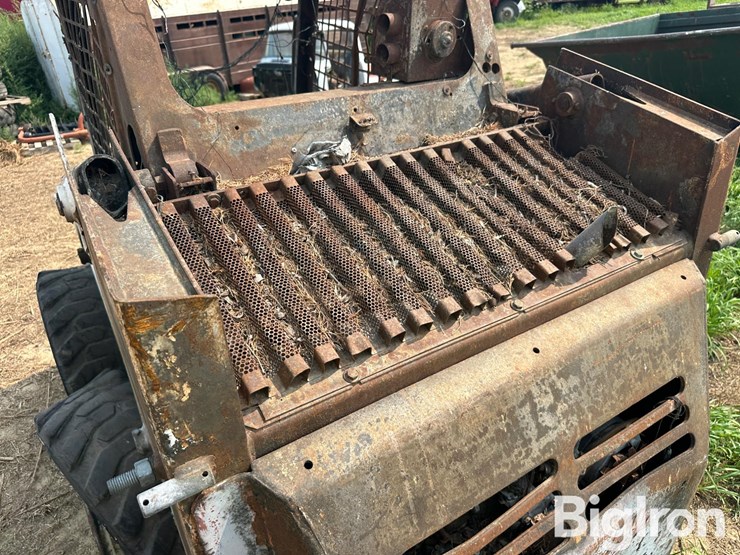 bobcat-743b-image-10