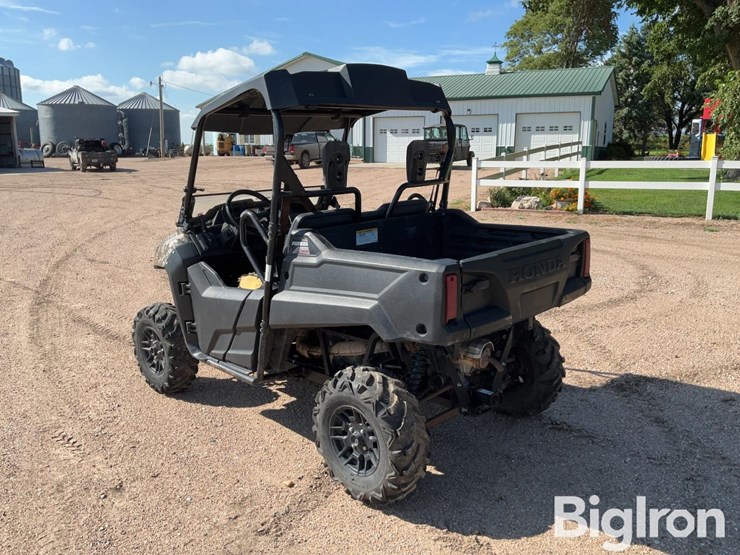 2021-pioneer-4x4-image-7