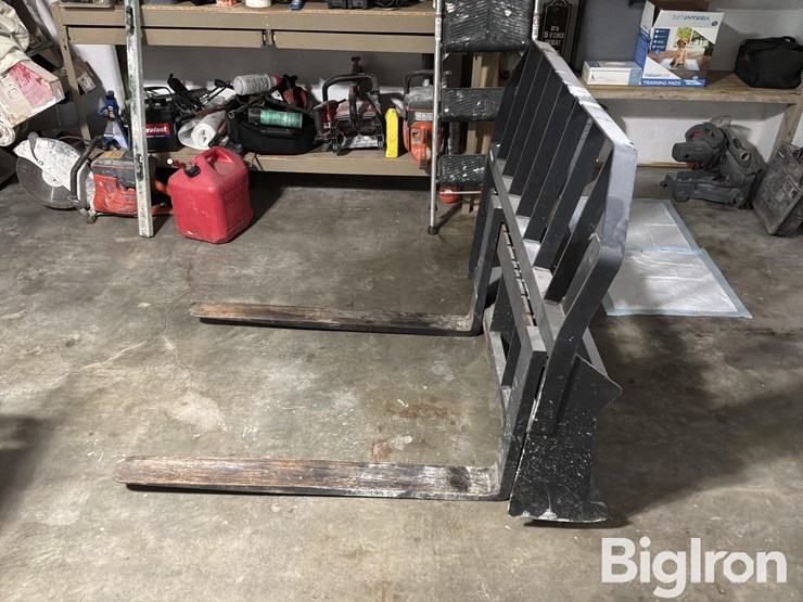 bobcat-pallet-fork-image-8